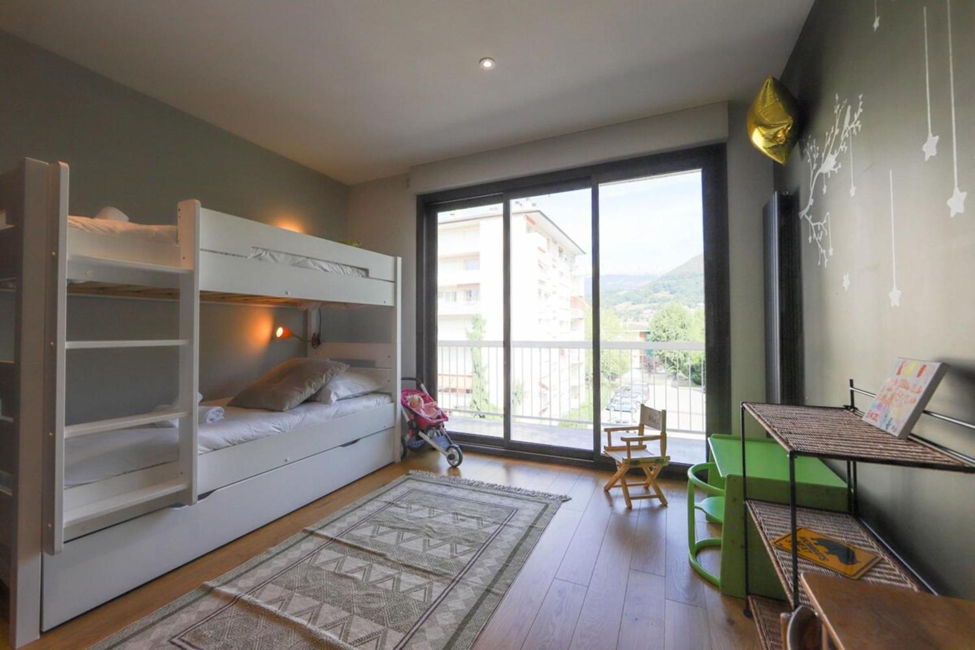 Le Superbe - T4 Avec Parking A 5 Min Du Lac - 4 Annecy Exterior foto